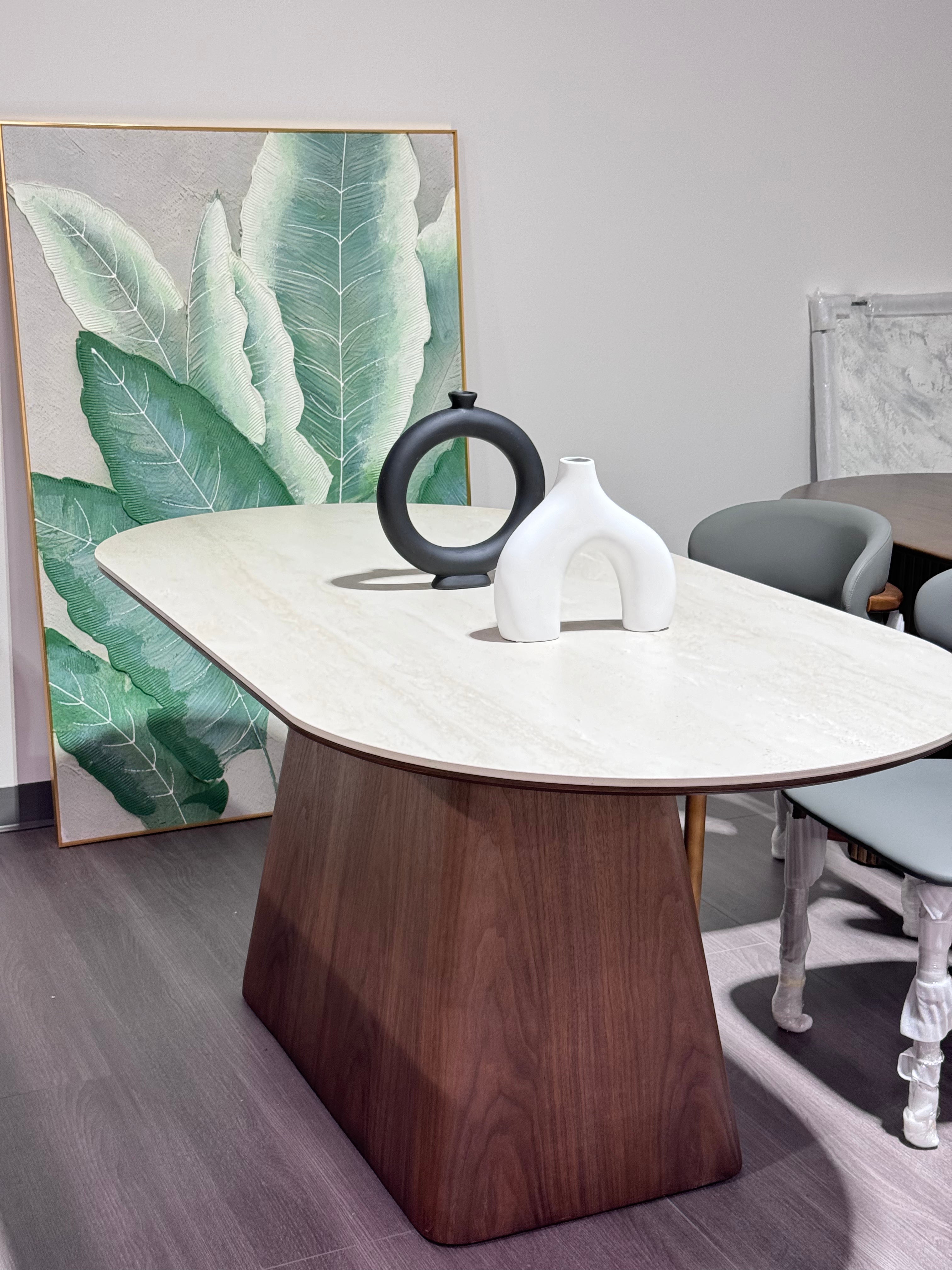 Oval Shape Dinning Table